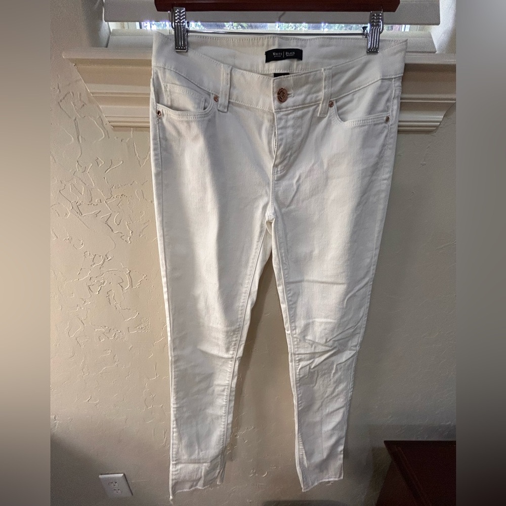 White House Black Market white jeans